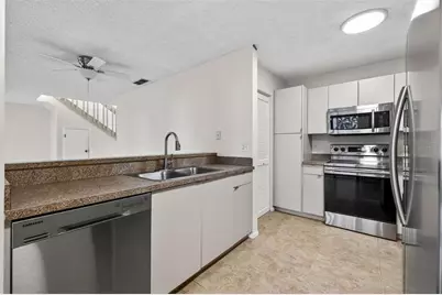 4843 Napoli Court NE, Saint Petersburg, FL 33703 - Photo 7