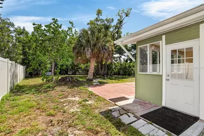 2115 Euclid Circle E, Clearwater, FL 33764 - Photo 33