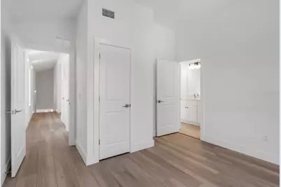 1906 W Chestnut Street, Tampa, FL 33607 - Photo 27