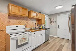 1028 8th Ave S, Saint Petersburg, FL 33705 - Photo 15