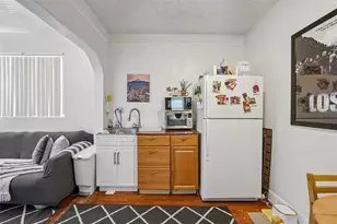 1028 8th Ave S, Saint Petersburg, FL 33705 - Photo 7
