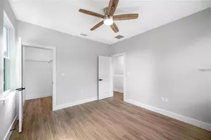 1516 59th St N, Saint Petersburg, FL 33710 - Photo 11