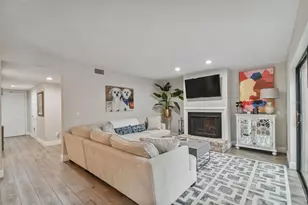 3530 Village Way, Tampa, FL 33629 - Photo 11
