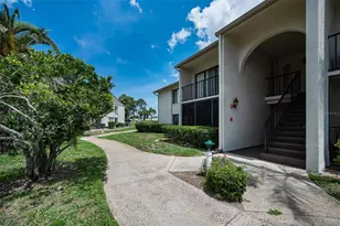 1870 Pine Ridge Way W, Palm Harbor, FL 34684 - Photo 11