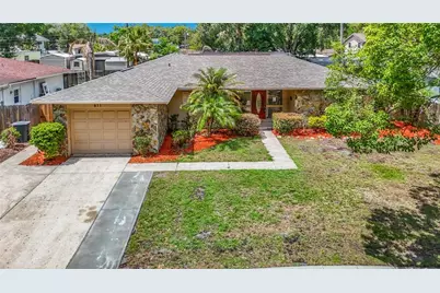 811 Ambassador Loop, Tampa, FL 33613 - Photo 5