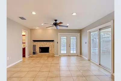 811 Ambassador Loop, Tampa, FL 33613 - Photo 33