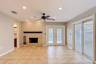 811 Ambassador Loop, Tampa, FL 33613 - Photo 33