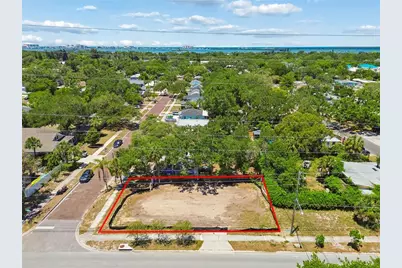558 Roanoke Street, Dunedin, FL 34698 - Photo 3