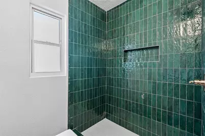 1211 16th Avenue N, Saint Petersburg, FL 33704 - Photo 15