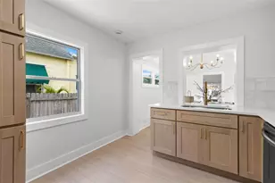 1211 16th Ave N, Saint Petersburg, FL 33704 - Photo 23