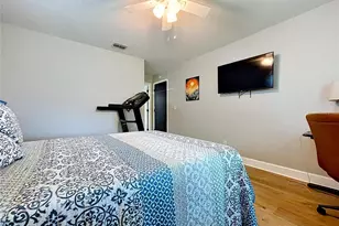 2210 Arbor Oaks Dr, Valrico, FL 33594 - Photo 15