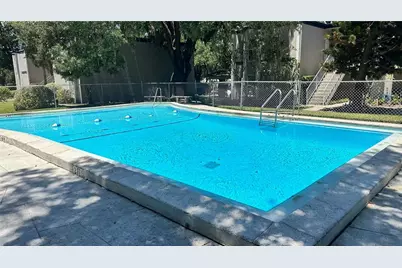 165 Picardy Villa Circle #201, Brandon, FL 33510 - Photo 17