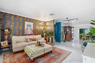 2095 Dolphin Blvd S, Saint Petersburg, FL 33707 - Photo 5
