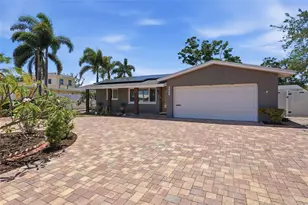 2095 Dolphin Blvd S, Saint Petersburg, FL 33707 - Photo 33