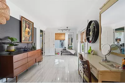 2095 Dolphin Boulevard S, Saint Petersburg, FL 33707 - Photo 21
