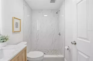 1018 Landau St, Holiday, FL 34690 - Photo 15