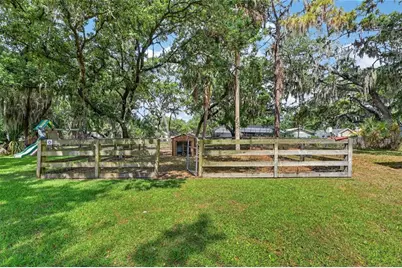 13008 Shadow Run Boulevard, Riverview, FL 33569 - Photo 11