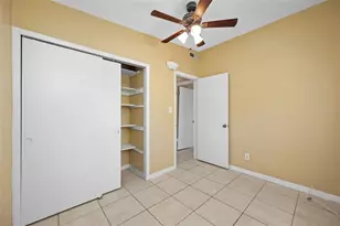 289 43rd Terrace SE, Saint Petersburg, FL 33705 - Photo 7