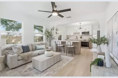 914 E Crawford Street, Tampa, FL 33604 - Photo 3