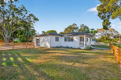 3008 Jackson Street N, Saint Petersburg, FL 33704 - Photo 5