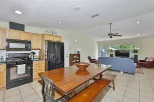 7508 4th Ave N, Saint Petersburg, FL 33710 - Photo 9