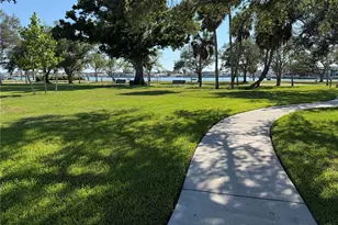 7508 4th Ave N, Saint Petersburg, FL 33710 - Photo 35