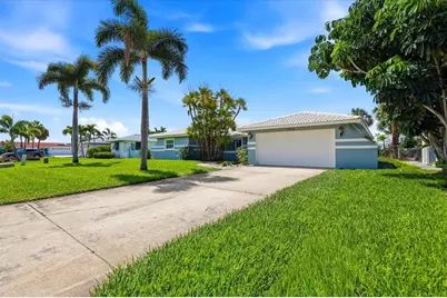 8008 13th Avenue S, Saint Petersburg, FL 33707 - Photo 63