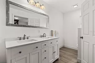 710 116th Ave, Treasure Island, FL 33706 - Photo 31