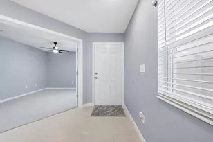 11621 Firespike St, Riverview, FL 33578 - Photo 3