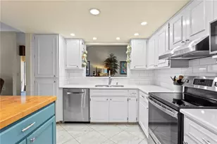 2449 Bay Berry Ct, Clearwater, FL 33763 - Photo 11