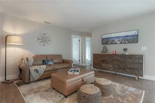 6322 Cottonwood Ln, Apollo Beach, FL 33572 - Photo 17