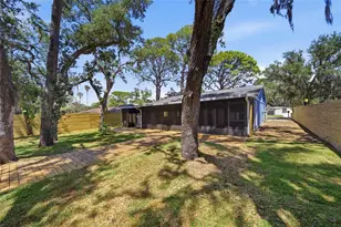 7247 Oelsner St, New Port Richey, FL 34652 - Photo 3