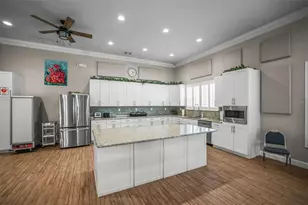 8214 Brent St, Port Richey, FL 34668 - Photo 57