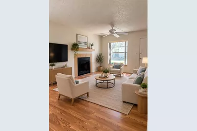 4033 Dream Oak Place #101, Tampa, FL 33613 - Photo 3
