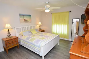 12760 Indian Rocks Rd, Largo, FL 33774 - Photo 23