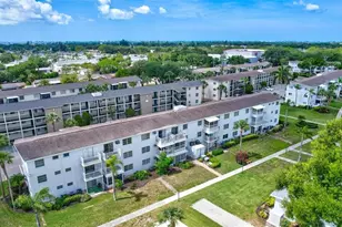2217 Sunset Dr, Bradenton, FL 34207 - Photo 29