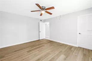 6960 Sunset Dr S, South Pasadena, FL 33707 - Photo 19
