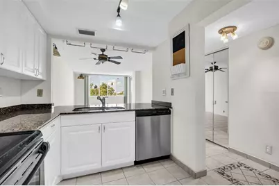 6158 Palma Del Mar So #505, Saint Petersburg, FL 33715 - Photo 11