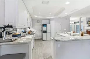 2869 Bayshore Trails Dr, Tampa, FL 33611 - Photo 17