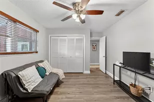 2711 Bellwood Dr, Brandon, FL 33511 - Photo 25