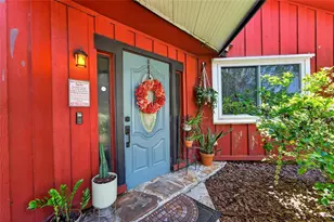 2711 Bellwood Dr, Brandon, FL 33511 - Photo 1