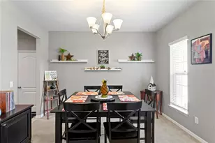 11412 Lake Lucaya Dr, Riverview, FL 33579 - Photo 7