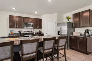 5655 Woodland Sage Dr, Sarasota, FL 34238 - Photo 9