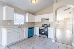 12907 Early Run Ln, Riverview, FL 33578 - Photo 17
