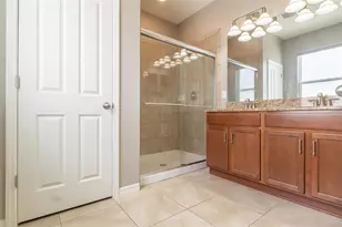 10514 Medford Lake Dr, Riverview, FL 33578 - Photo 21