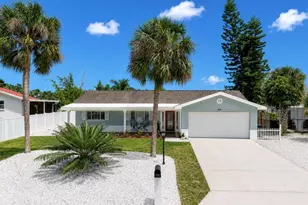 6513 Abaco Dr, Apollo Beach, FL 33572 - Photo 1
