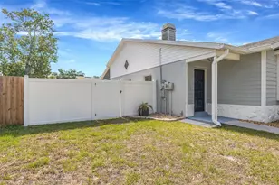 13423 Laraway Dr, Riverview, FL 33579 - Photo 7