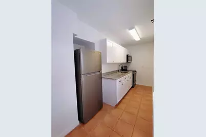 115 145th Avenue E #6, Madeira Beach, FL 33708 - Photo 5