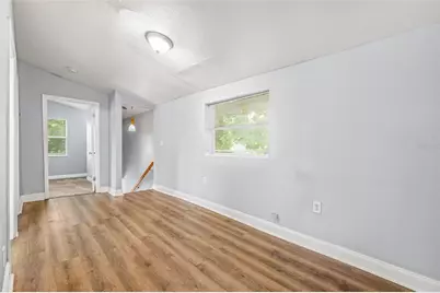 305 E Hanna Avenue, Tampa, FL 33604 - Photo 11