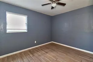 831 Lakeside Dr, Largo, FL 33778 - Photo 35